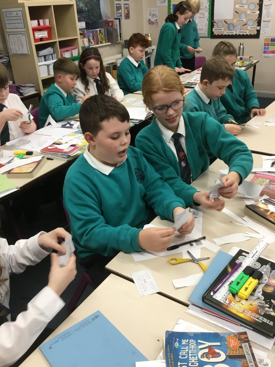 AckworthHoward's tweet image. Year 5 have enjoyed starting their new computing unit on flat file databases by creating their own paper database for animals. They could see how much time it takes to sort through data manually and the benefit of a computer database! #AckworthHowardComputing @UH_NCCE