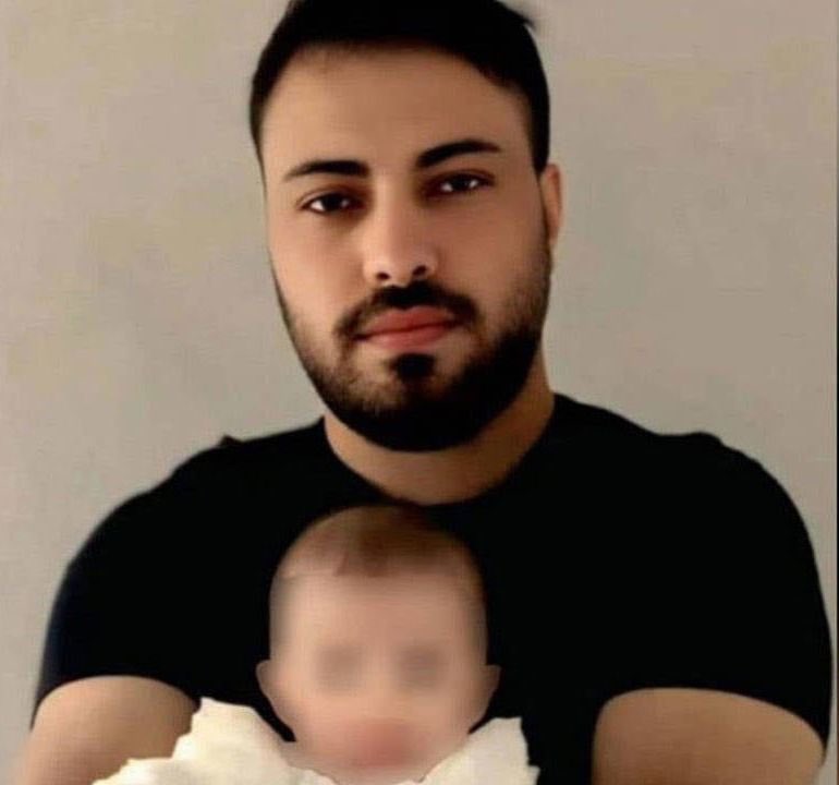 13 yaşındaki kıza t*cavüz edip hamile kalmasın diye ilaç içiren 30 yaşındaki Melik Aras'a 'iyi hal' indirimi uygulandı.

SİRKTE YAŞANDI.