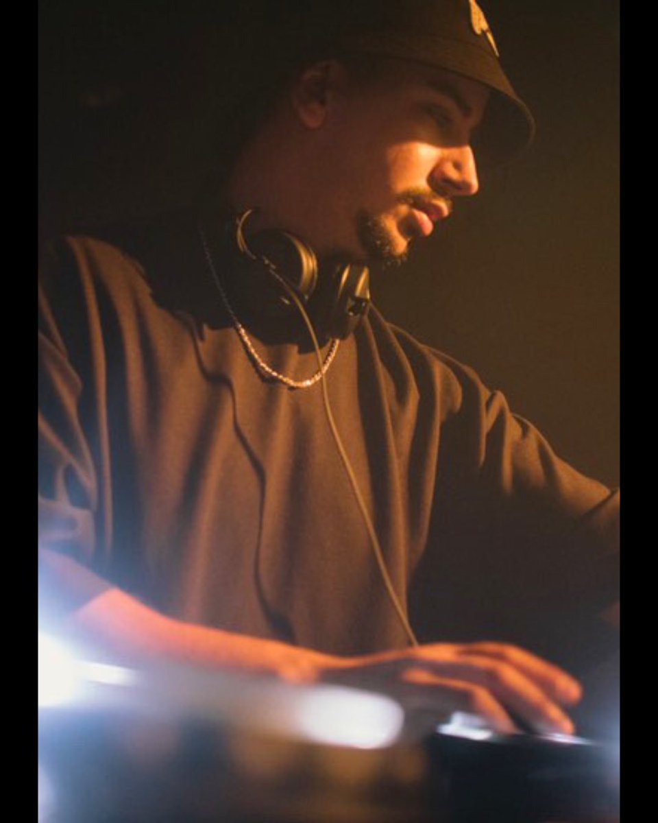 次回のRUN DA BASSは...
TRIANGLE14th Anniversary -DAY1-
11/21(金) 22:00- <a href="/triangleosaka/">TRIANGLE</a> 

MELTDØWNとRDBでトライアングル14周年をジャックします⚡️
ヨーロッパレイヴサウンドが好きな人は絶対来るべき💨

前売りチケット🎫
t.livepocket.jp/e/triangle14th…