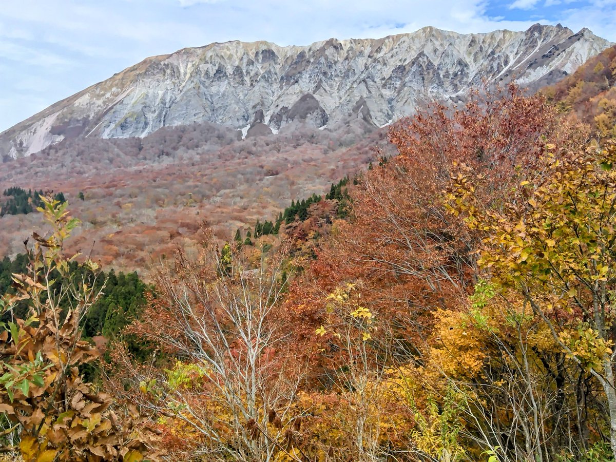 hideexekobe's tweet photo. 大山の鍵掛峠、良かった👌🎶 https://t.co/GvbptmsgYs