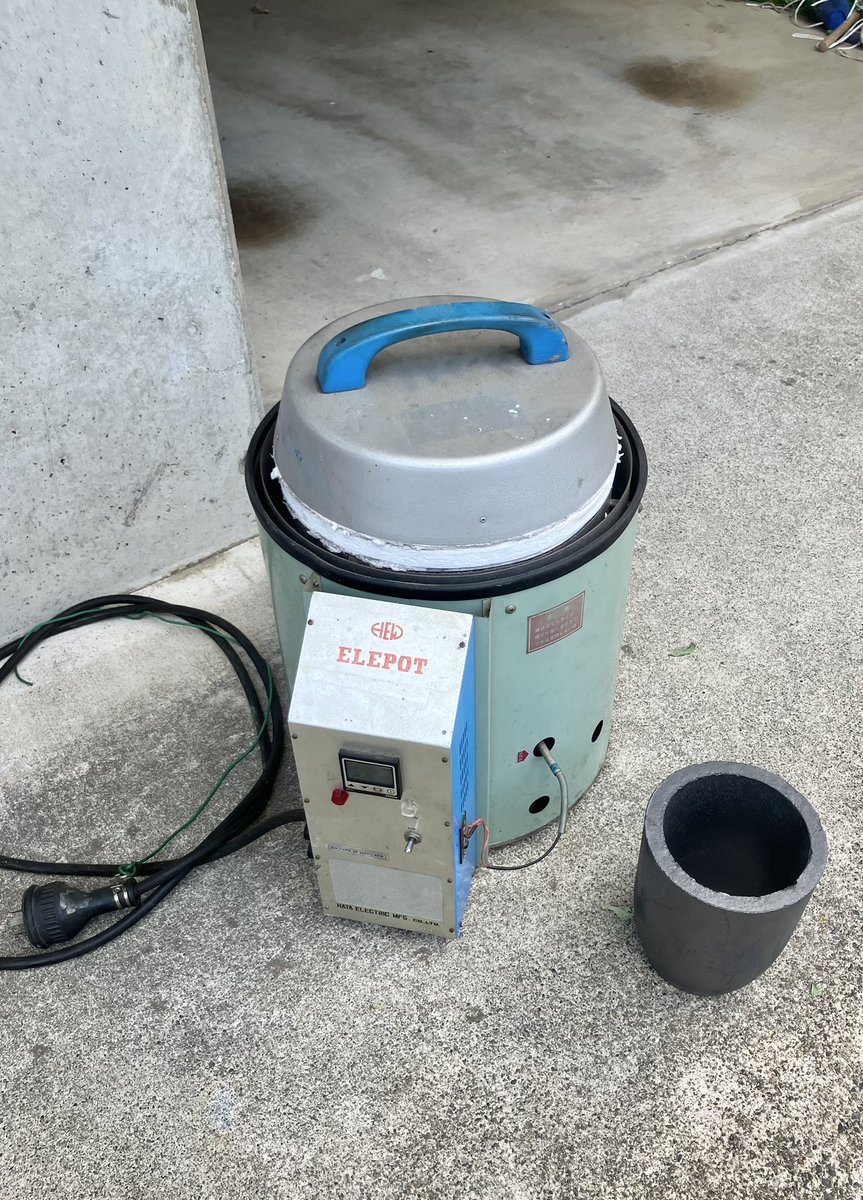 トップブリッジ、今月中には鋳込んでみようかなと

まずは自分用ですけどいずれ欲しい人に届けられたらなと