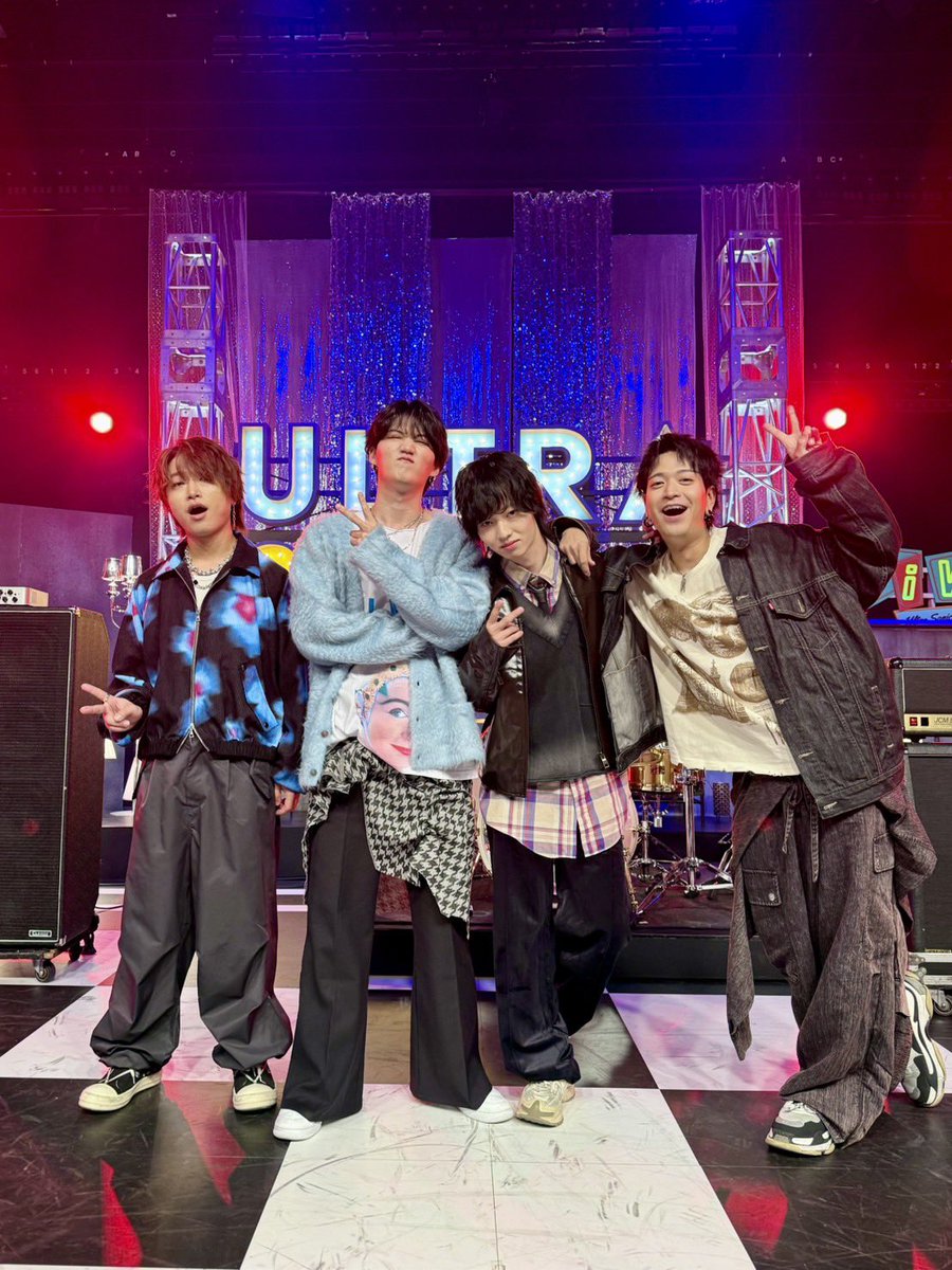 AceCollectionJP's tweet photo. 📺 超⚡️超音波出演決定 📺

テレビ東京「#超超音波」@cho_choonpa_tx に出演させていただきます！

テレビ東京：11/21(金)27:21〜　※6分押し

見逃し配信：11/22(土)12:00〜 11/29(土)11:59　
※TVer、ネットもテレ東で配信（一部内容を除く）

ぜひチェックしてください❤️‍🔥

詳しくはこちら▼
https://t.co/3ANJNOdzGM

#ACECOLLECTION
