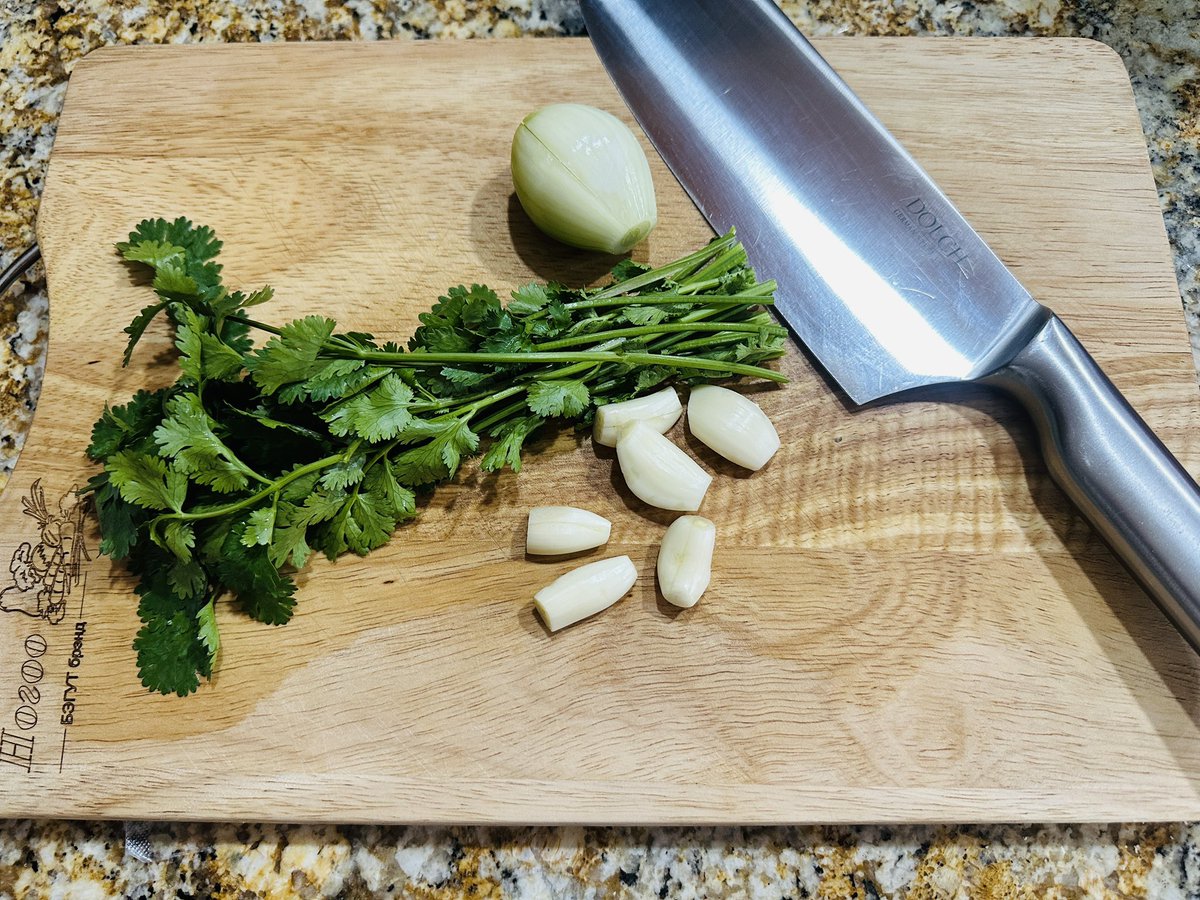 Хоол хийх санаатай л 😅