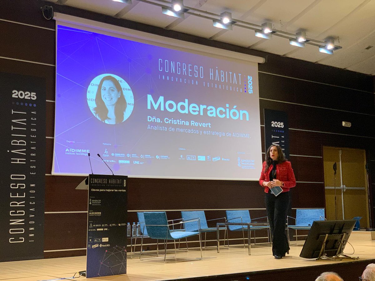 CRNMaderaCorcho's tweet photo. Estamos en #CongresoHábitat2025 en @Feria_Valencia  explorando las claves para conocer el contexto económico del sector #Madera y #Mueble y mejorar las ventas.

Un espacio organizado por #Fevama y @AIDIMME para aprender, intercambiar experiencias y ampliar contactos🤝 https://t.co/vUNcDYuGfc