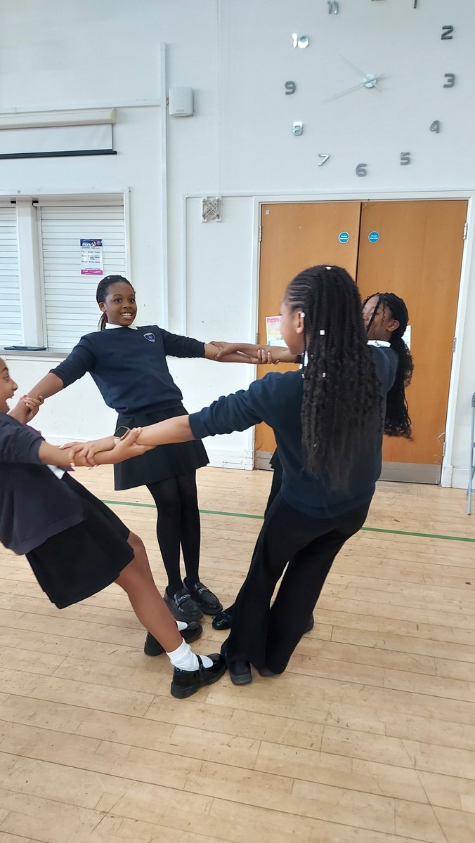 Chandlers Field Primary Academy tweet media