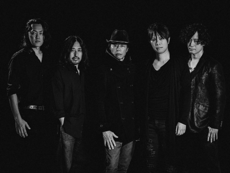 YKNIGHTSOFROUND's tweet photo. 【New Release】KNIGHTS OF ROUND 6thアルバム『AGAINST ALL ODDS』2026年1月21日(水)リリース決定です。
早く皆さんに聴いていただきたいです。
6年の沈黙を経て、あらゆる試練を乗り越えた勇者が再び立ち上がる！ https://t.co/3Z5kr123lI