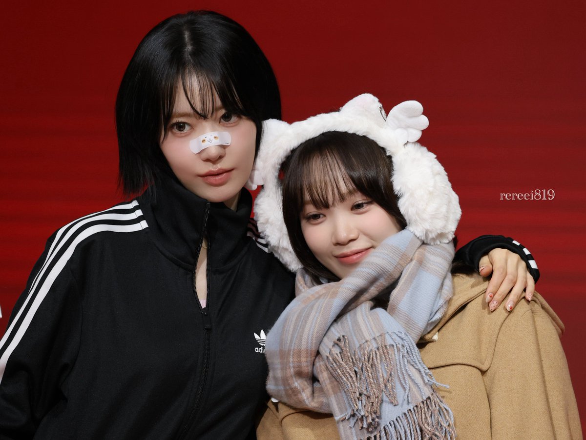 251108 MAKESTAR サムクラ

^.ˬ.^❤️‍🩹🐾

#ppukkuz #뿌꾸즈 #ssamkkura
#宮脇咲良 #SAKURA #사쿠라 
#김채원 #CHAEWON #チェウォン
#르세라핌 #LE_SSERAFIM