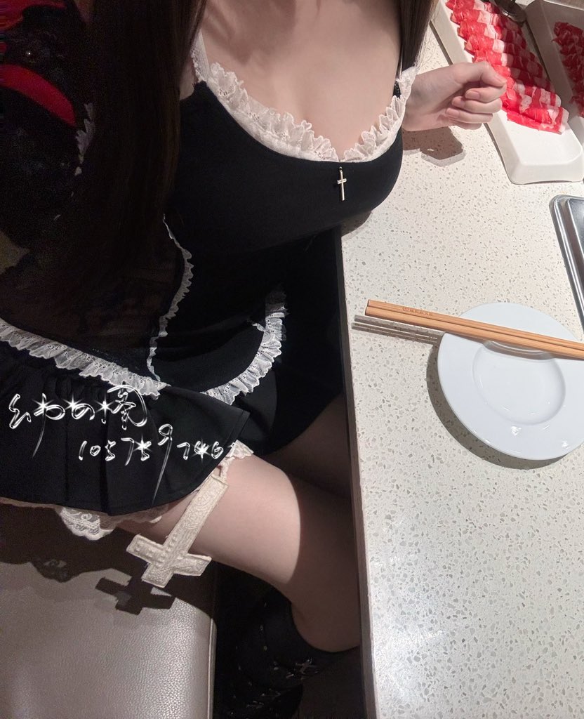 黄推福利内容 - 小幼(接11 可验证)的精彩图片 福利姬小幼(接11 可验证)分享的黄推图片1 - 网红私拍内容