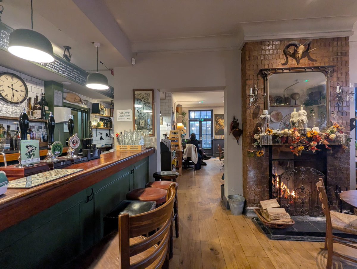 Excellently kept ale at the Good Reader pub in Crouch End. #realale #crouchend