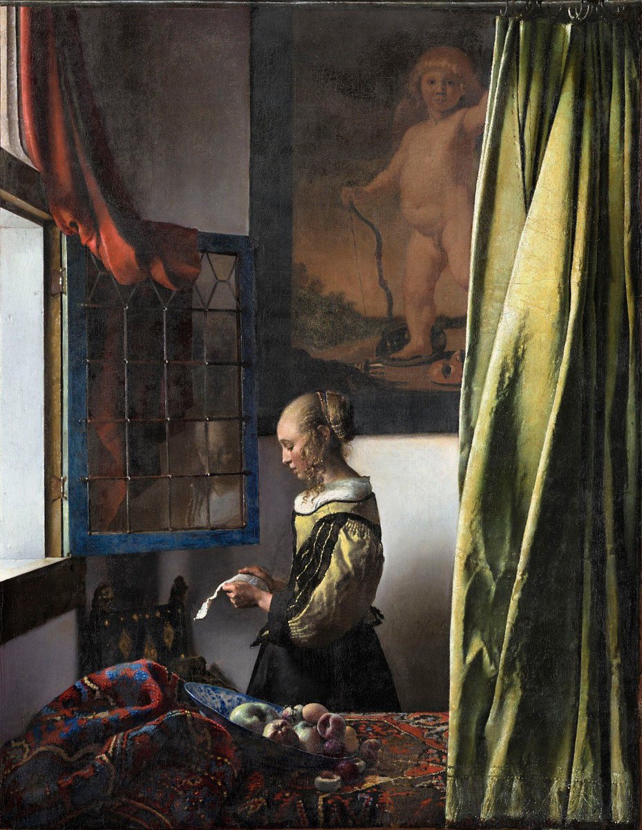 #cuadrodeldía Chica leyendo una carta frente a la ventana, 1657-59 (Johannes #Vermeer 1632-75) Museo #Staatliche Dresde #art Solo 31 cuadros de autoría irrefutable han convertido al holandés en uno de los pintores más importantes del Barroco. Bordaba los interiores #FelizJueves