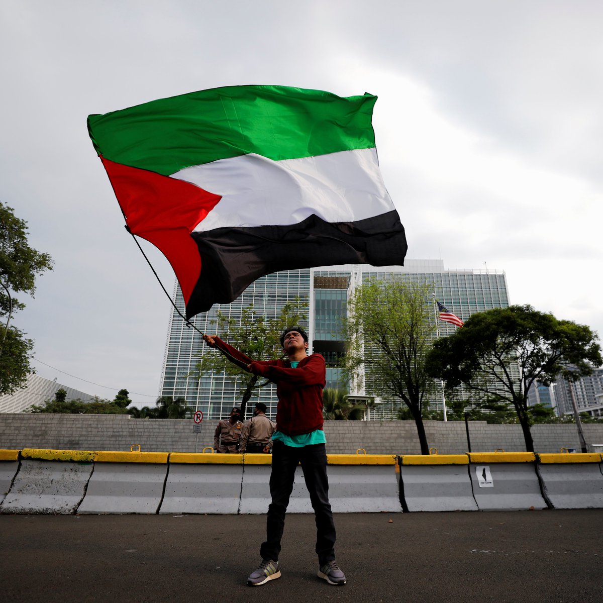 🔴 Filistin: 

▪️ Dini mekanların yerleşimci teröründen korunması için uluslararası toplum harekete geçmeli.