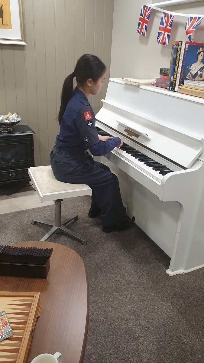 BromsSchool's tweet image. As part of the CCF&apos;s Remembrance activities, Lower Sixth NCOs and Cadet RSM Isabel M visited Chandler Court Care Home. They entertained the residents with poetry and music, and shared stories with the veterans.

#BromsCCF #RemembranceDay #LocalCommunity