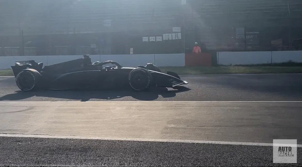 CadillacF1News_'s tweet image. For Updates on Checo’s test in Imola⬇️

autoracer.it/perez-imola-te…
#CadillacF1Team
