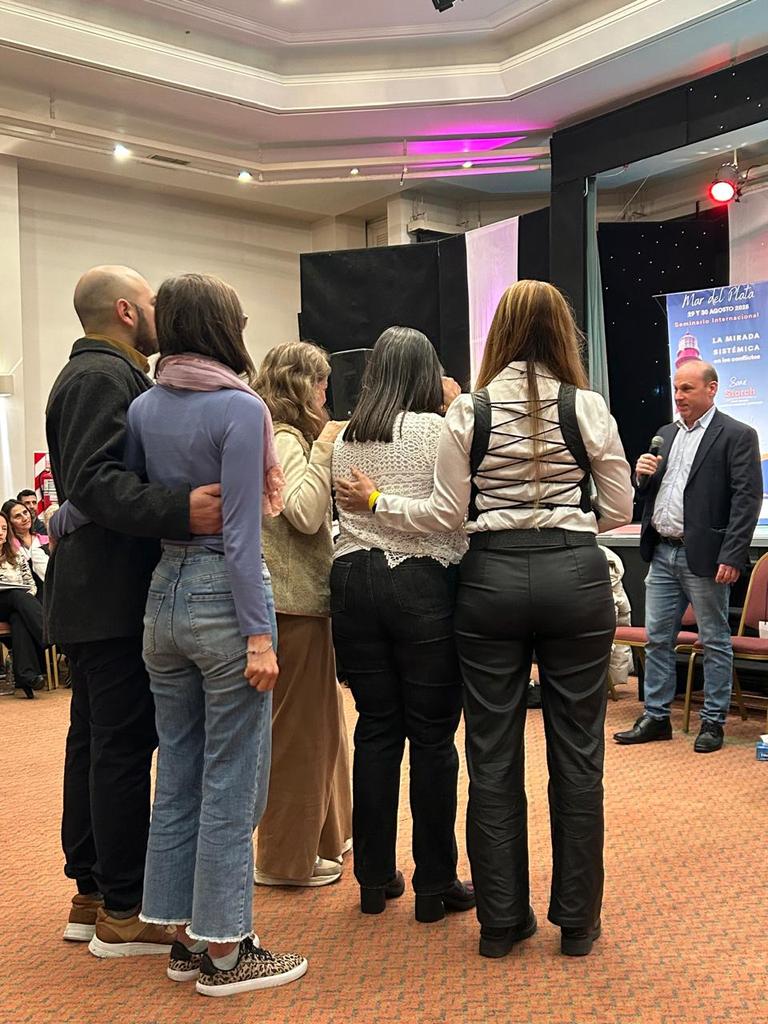 Seminario Internacional sobre el Derecho Sistémico: " Nuevas formas de resolver conflictos jurídicos"
 ffnews.com.ar/seminario-inte…

Modalidad aplicada en Brasil. Excelente