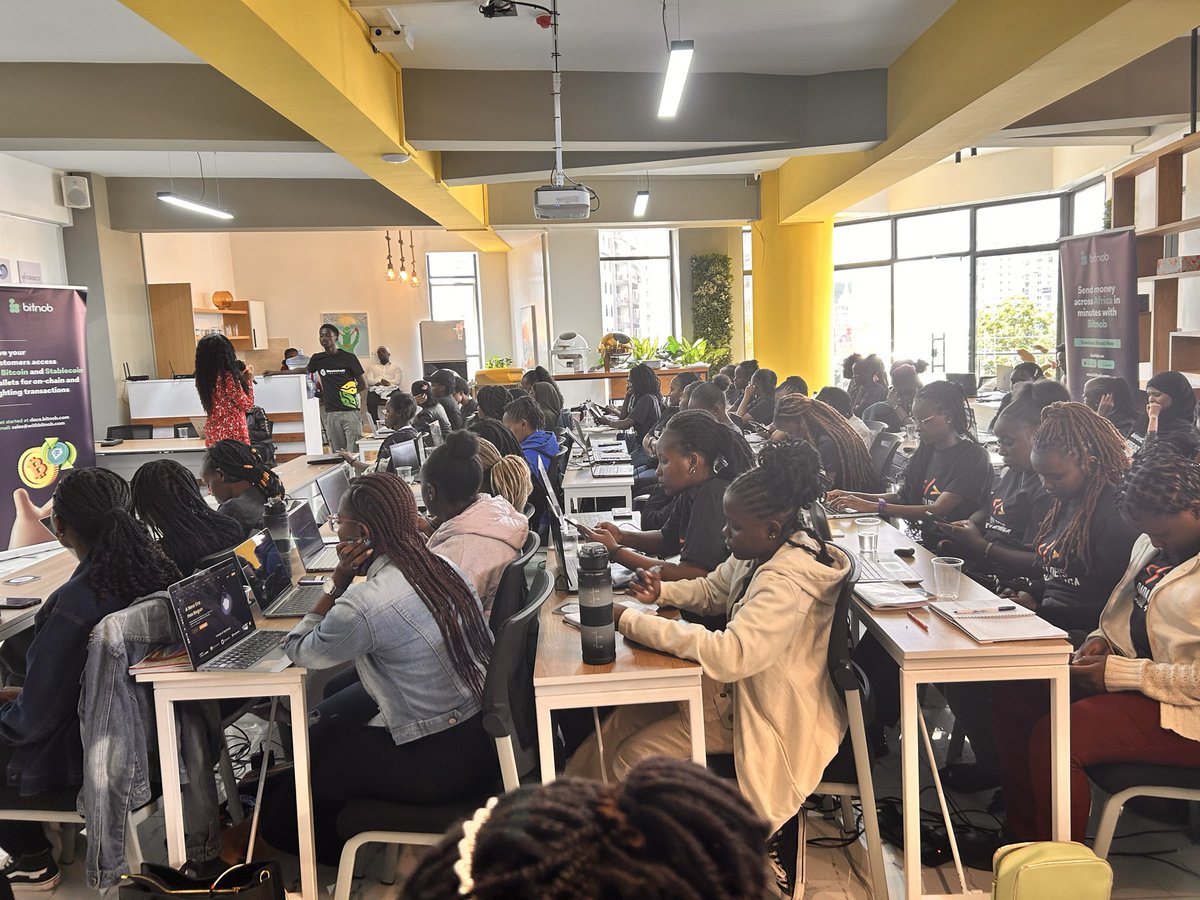DadaDevs's tweet photo. Our Morning session with @lady_neerah walking us through the fundamentals of Bitcoin and the Lightning Network — breaking it down from how Bitcoin transactions really work to how Lightning makes payments instant and scalable.

It’s one thing to use Bitcoin, it’s another to understand what’s happening under the hood — UTXOs, nodes, channels, and all.
This is where the builder journey begins.

#BitnobxDadaDevs #WomenWhoCode #LightningNetwork #BitcoinEducation #CodeBrainsBeauty #BootcampDay1