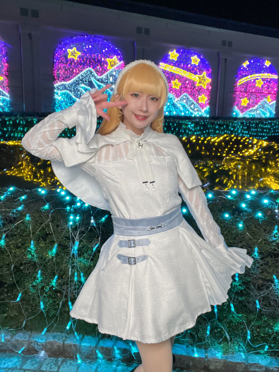 5thのTwinkle Triangle衣装やってきた🌟
衣装はゆずはちゃん<a href="/yoyo_trtr/">ゆずは💫</a> に製作してもらったよ〜✨可愛い衣装をありがとう😭✨