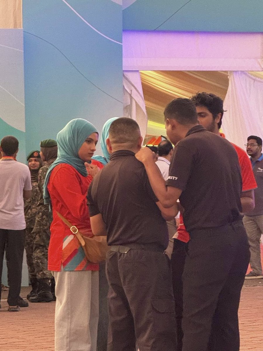 Dhiraagu's tweet image. We are at the Health Expo 2025!

Drop by our stall, explore what’s new, and enjoy exciting offers🙌

📍 Central Park, Hulhumalé
📅 13, 15 &amp;amp; 16 November 2025
🕓 16:00 - 18:00 &amp;amp; 20:00 - 23:00 hrs

#HealthExpo2025 #MoH #PublicHealth #HealthyMaldives #WellnessMV