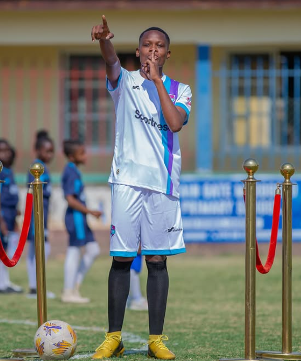 MatukioM's tweet photo. FOUNTAIN GATE PRINCESS KUTOMLIPA NYANYAMA KWA MIEZI NANE.
klabu ya Fountain Gate Princess inadaiwa kutolipa mchezaji Nyanyama kwa miezi minane ya mishahara pamoja na sehemu ya ada ya usajili (“signing fee”), jambo ambalo mchezaji amelitaja kama ukiukwaji wa mkataba. https://t.co/dC5G7DeXam