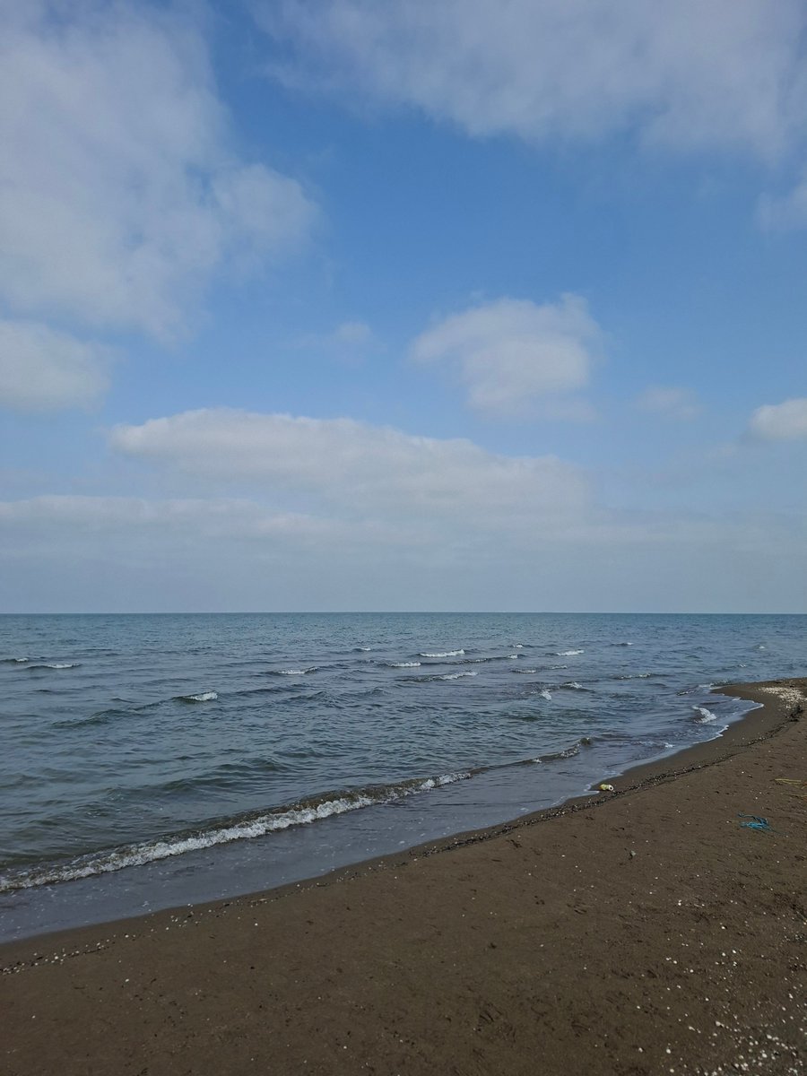 mstmoj's tweet image. آسمون و دریا
ترکیب برنده