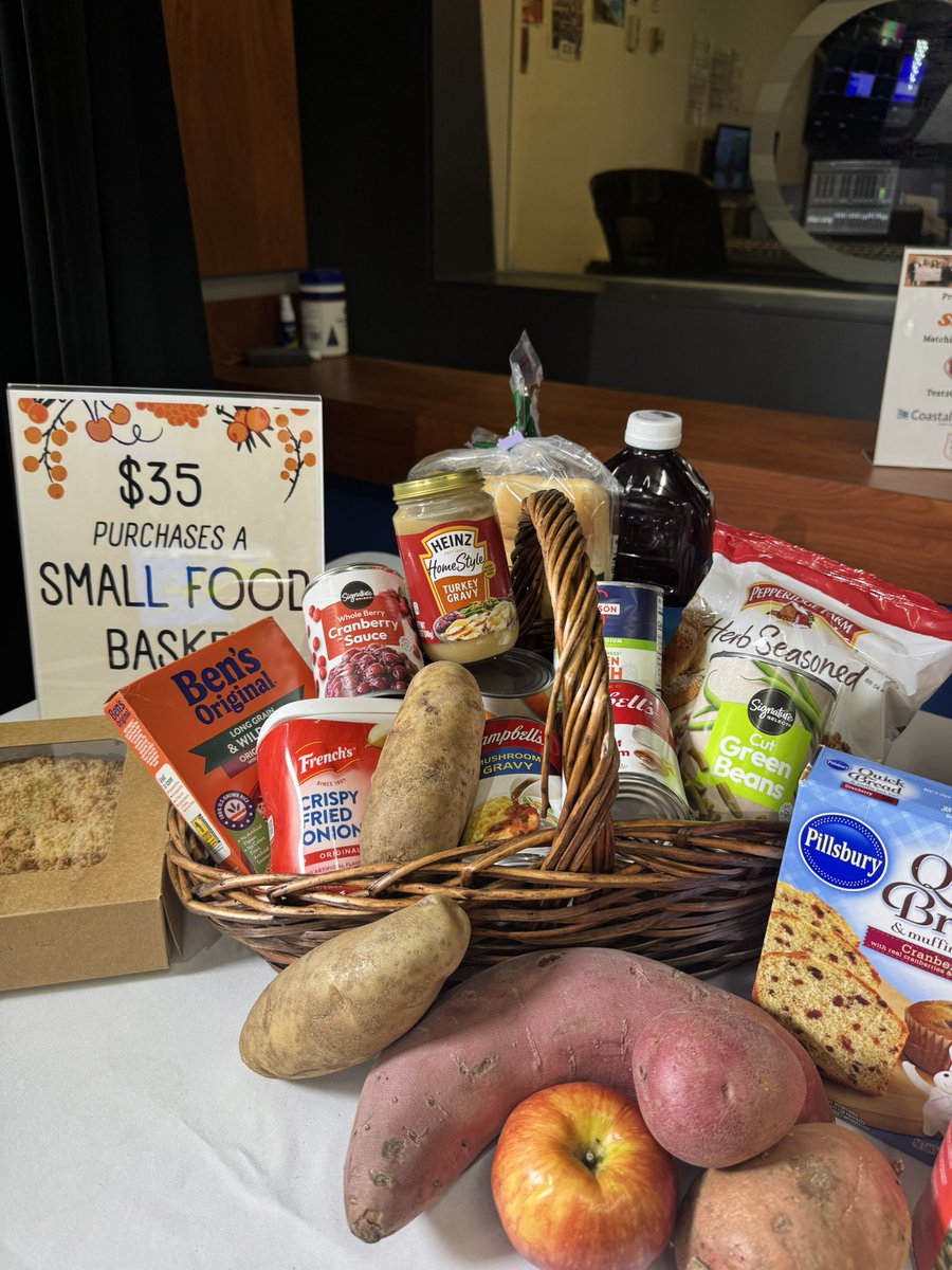 HAPPENING NOW: Our 10 Cares Thanksgiving Telethon with the Salvation Army! <a href="/NBC10/">NBC 10 WJAR</a> 
CALL: 833-923-6090 OR Click here to donate turnto10.com/station/10-car…