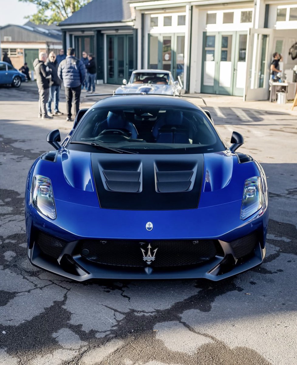 LUX Cars tweet media