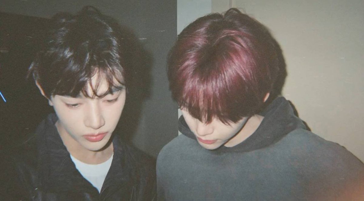 oohaobina's tweet image. HAOBIN EATING DURIAN TOGETHER 🥹🤍