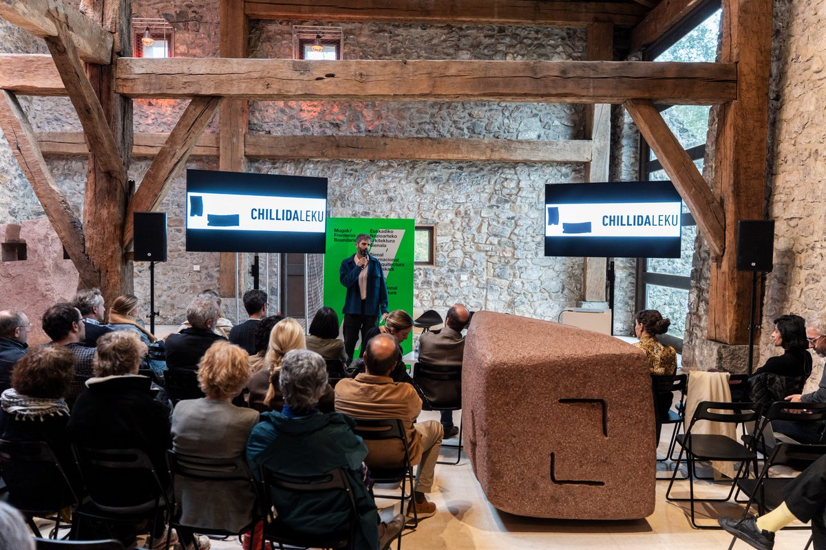 MUGAK Bienal tweet media