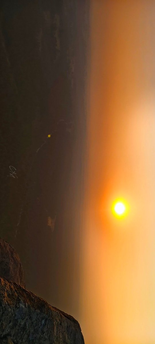 itzchampak's tweet image. ସଞ୍ଜ ଆସେ ନଇଁ ନଇଁ...🧡

Sunset in Jharkhand! 🌄🔥