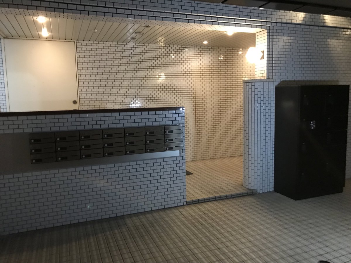 FeelingPay's tweet image. 本日の。
郵便ポスト交換と宅配ボックス新設。
1日がかりでした_:(    _ ́ཫ`):_