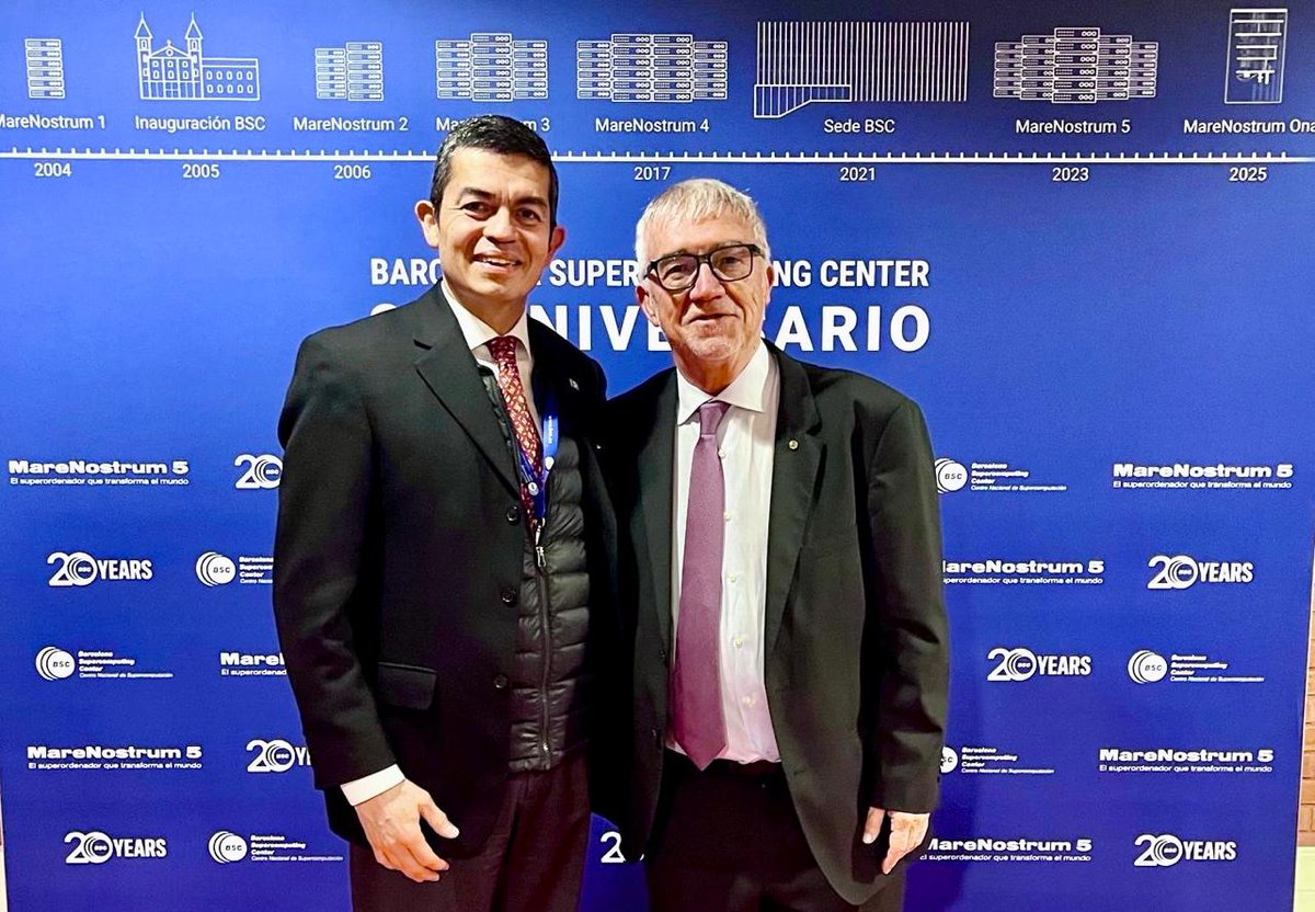 ConsulMexBCN's tweet photo. Un honor para @consulmexbcn acompañar la celebración del XX aniversario de @bsc_cns, referente mundial en innovación científica y tecnológica. 👏 Nuestra especial felicitación al Dr. Mateo Valero, director y fundador por su extraordinario aporte a la supercomputación global.
1/ https://t.co/P9UtGtf7wR