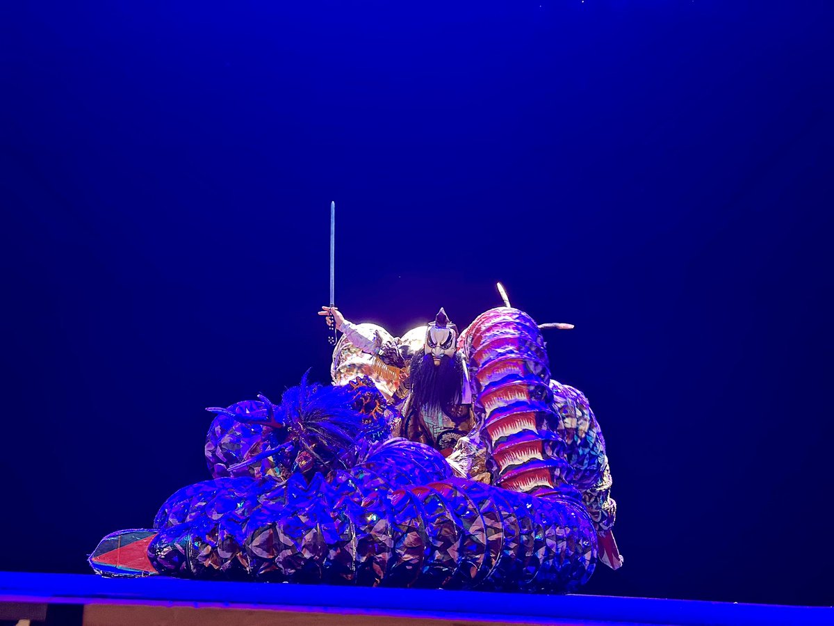 魂神楽まであと10日！

石見神楽と日本音楽、クラブミュージックが融合した創作神楽特別公演✨
特別出演の小林幸子さんの4曲も必見&amp;必聴です！

🎵雪椿
🎵千本桜
🎵おもいで酒
🎵サクラガミ

『魂神楽 モモチヨロズヨ』
👇チケット好評発売中!
grandtoit.jp/theater/event/…

#石見神楽 #伝統芸能 #小林幸子