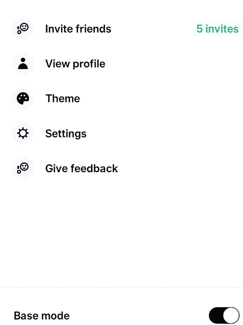 CryptoLabs01's tweet image. anyone needs a @baseapp invite? 

So you can earn $USDC for posting there

#basecode #baseapp #baseappcode