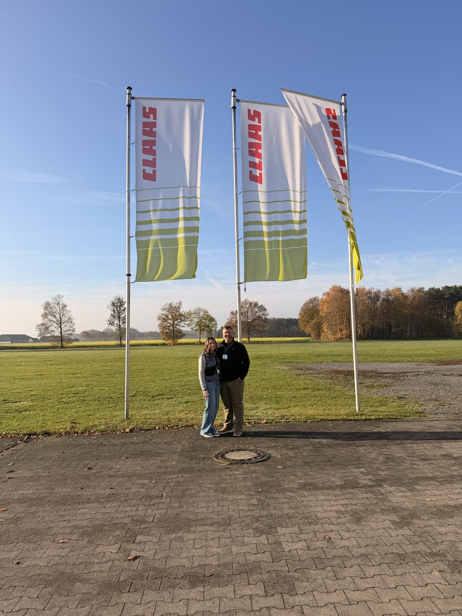 epler5e's tweet image. Take notes @JohnDeere @CLAAS_America takes really good care of customers. Take notice.