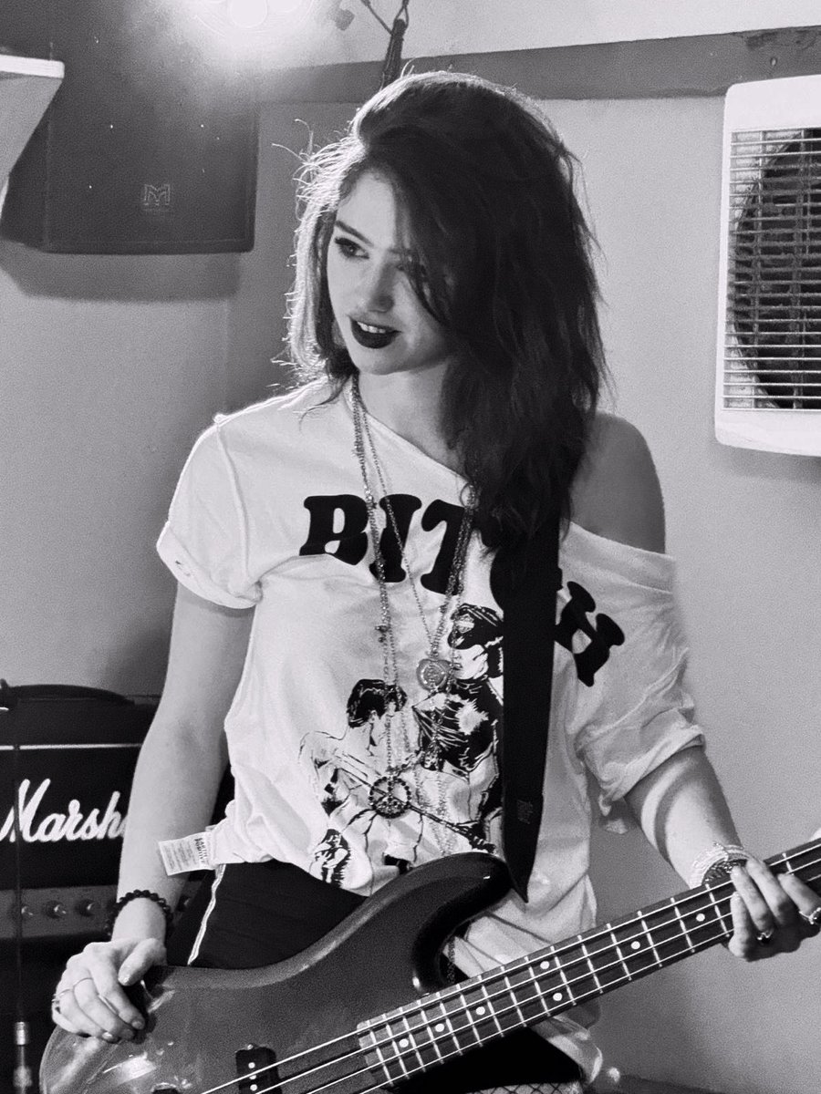 SNM Band tweet media