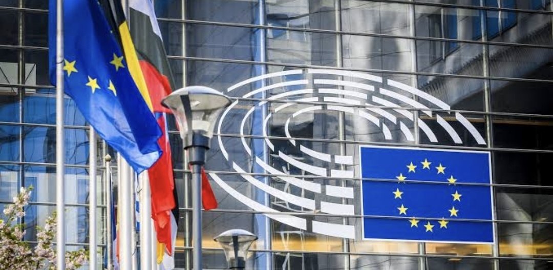 Heute ist mal ein positiver Tag🎉. #Wehrpflicht ist geklärt und #Lieferkettengesetz in der EU abgeschwächt.
Weiter so!