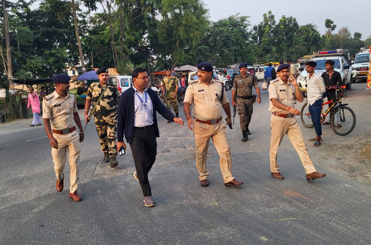 कल दिनांक 14.11.2025 को सुपौल जिला के सभी विधानसभा क्षेत्र के EVM की मतगणना बीएसएस कॉलेज सुपौल में सुबह से प्रारंभ की जानी है। इस हेतु प्रशासन के द्वारा पूरी सतर्कता एवं तैयारी की जा चुकी है। अनुमंडल पदाधिकारी सुपौल सदर इंद्रवीर कुमार एवं अनुमंडल पुलिस पदाधिकारी सुपौल सदर