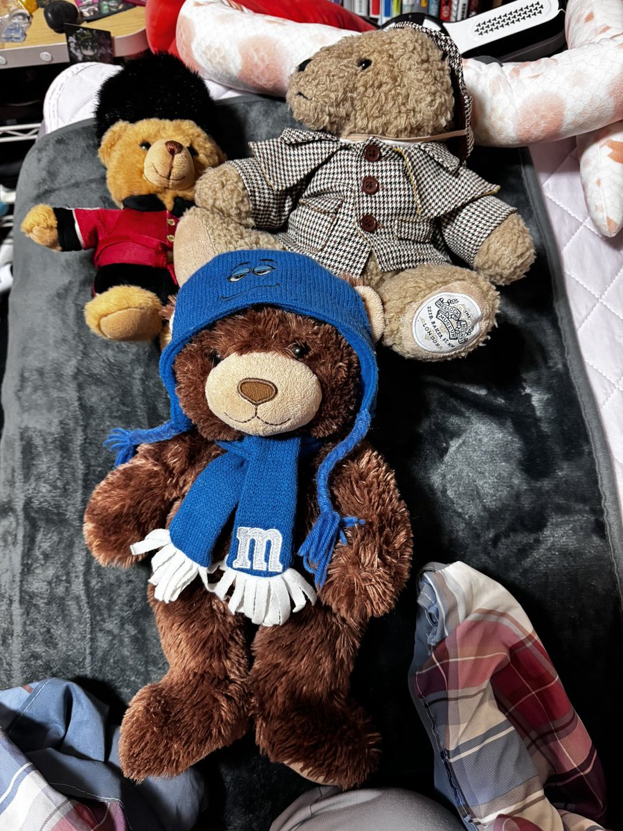 イギリスに行きたいなぁと何となく思って昔修学旅行で買ったイギリスの