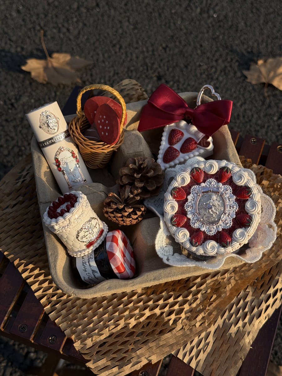 Flower Knows Japan tweet media