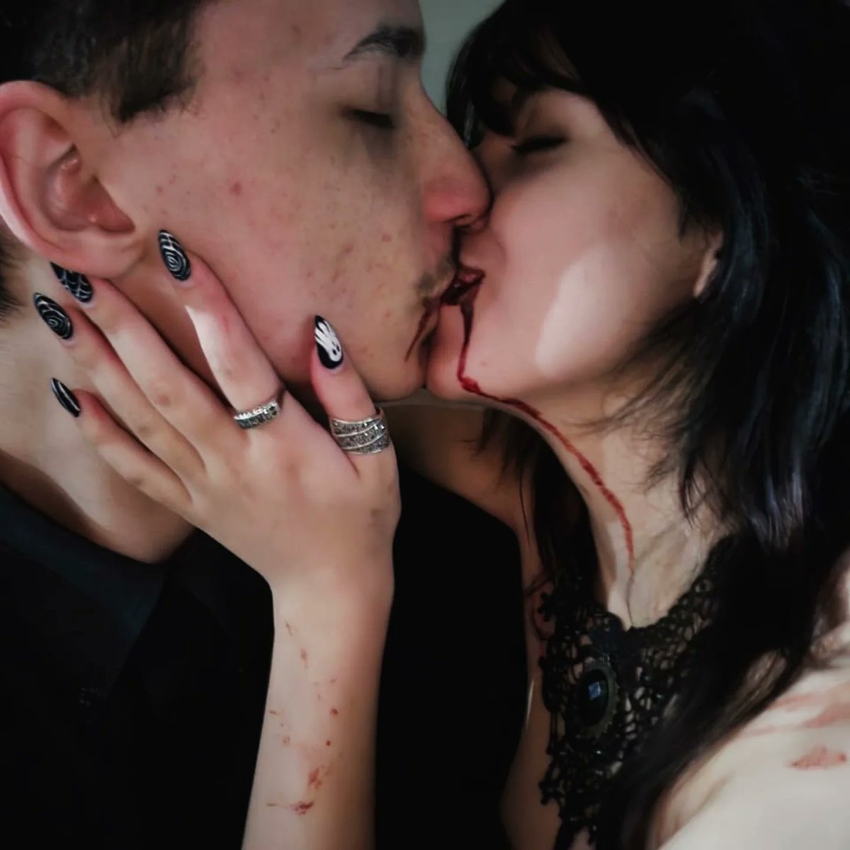 x_htta's tweet image. acordei com um vídeo fofissimo q meu namorado postou pqp amo ele amo ser amada em voz alta 😁😁😁😁😁