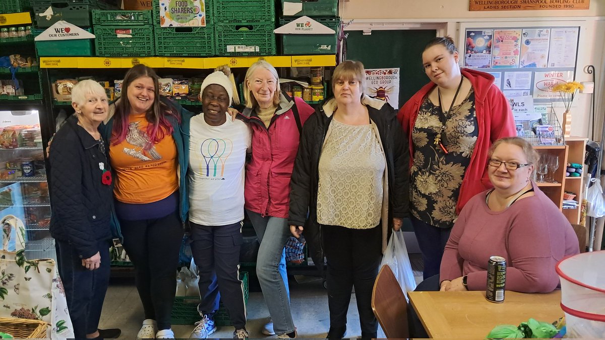 wellyeco's tweet image. SWAP SHOP, FOOD SHARERS, HAPPY CAFE WARM SPACE, SUB &amp;amp; ECO-CRAFTERS on now!

ECO HUB Swanspool Pavilion 10-2:

🔵 Wellingborough Swap Shop
🟡 Happy Café Warm, Safe Space
🟢 Food Sharers
🟣 School Uniform Bank
🟠 Eco-Crafters
⚫️ FREE PAT Testing

wellingboroughecogroup.org.uk/eco/hub/ #swapshop