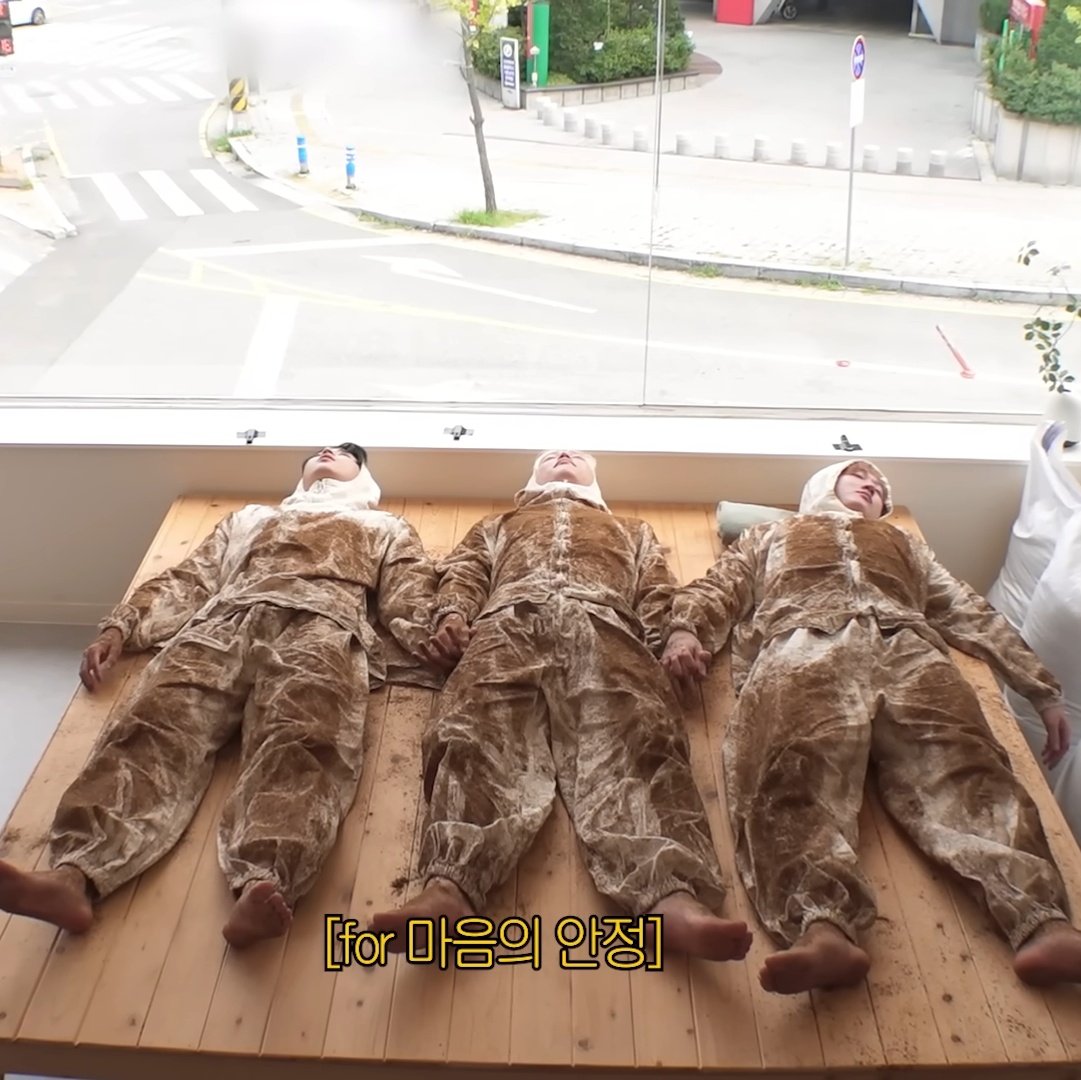 두바이쫀득쿠키 만드는 것도 아니고 하