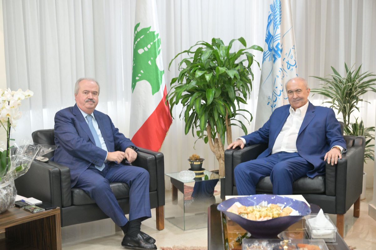 خلال لقائي مع وزير المال ياسين جابر، بحثنا في الأوضاع العامة والمستجدات بعد جلسة لجنة المال المخصّصة لفذلكة موازنة 2026. وتركّز النقاش على الموازنة والتحديات الاقتصادية والمالية، إضافة إلى ملف أموال المودعين وسبل تعزيز الثقة بالاقتصاد الوطني. كما ناقشنا آليات جذب الاستثمارات عبر