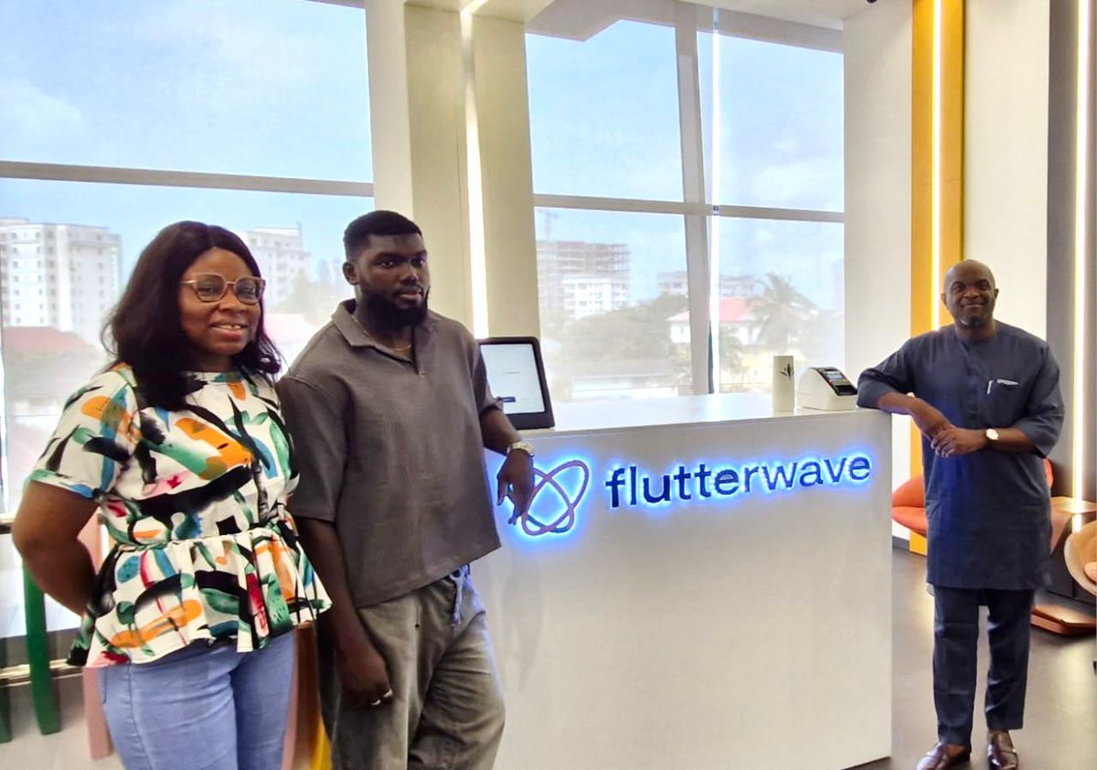 MTNNGBusiness's tweet image. Thank you, @theflutterwave, for hosting us on The Wave podcast!
Our Cloud expert, Ifeanyi Otudoh, shared insights in how MTN’s technology including MTN Cloud can enable African businesses to innovate, operate smarter &amp;amp; grow confidently.

Stay tuned, the episode drops soon!
Learn…