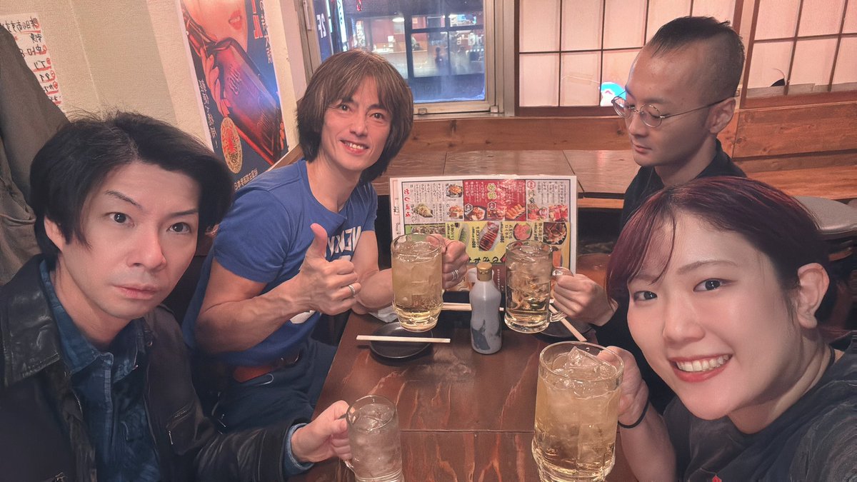 OVERTURE_stage's tweet photo. 本番前最後の練習を急遽行いました！
11/23は、今年最後のライブですので、みんな待ってるよー𓀠 https://t.co/pfnJAJKJ4n