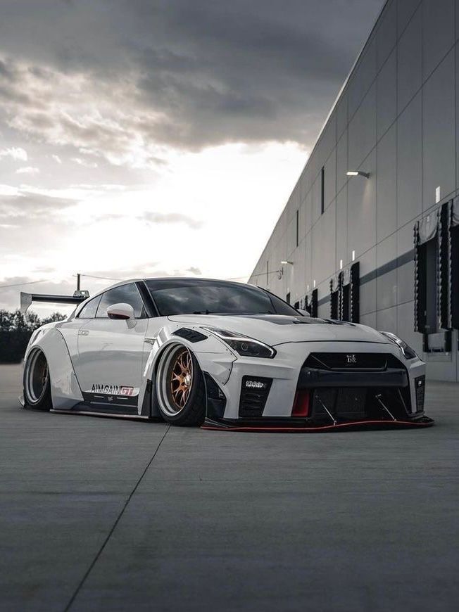 Car Porn tweet media