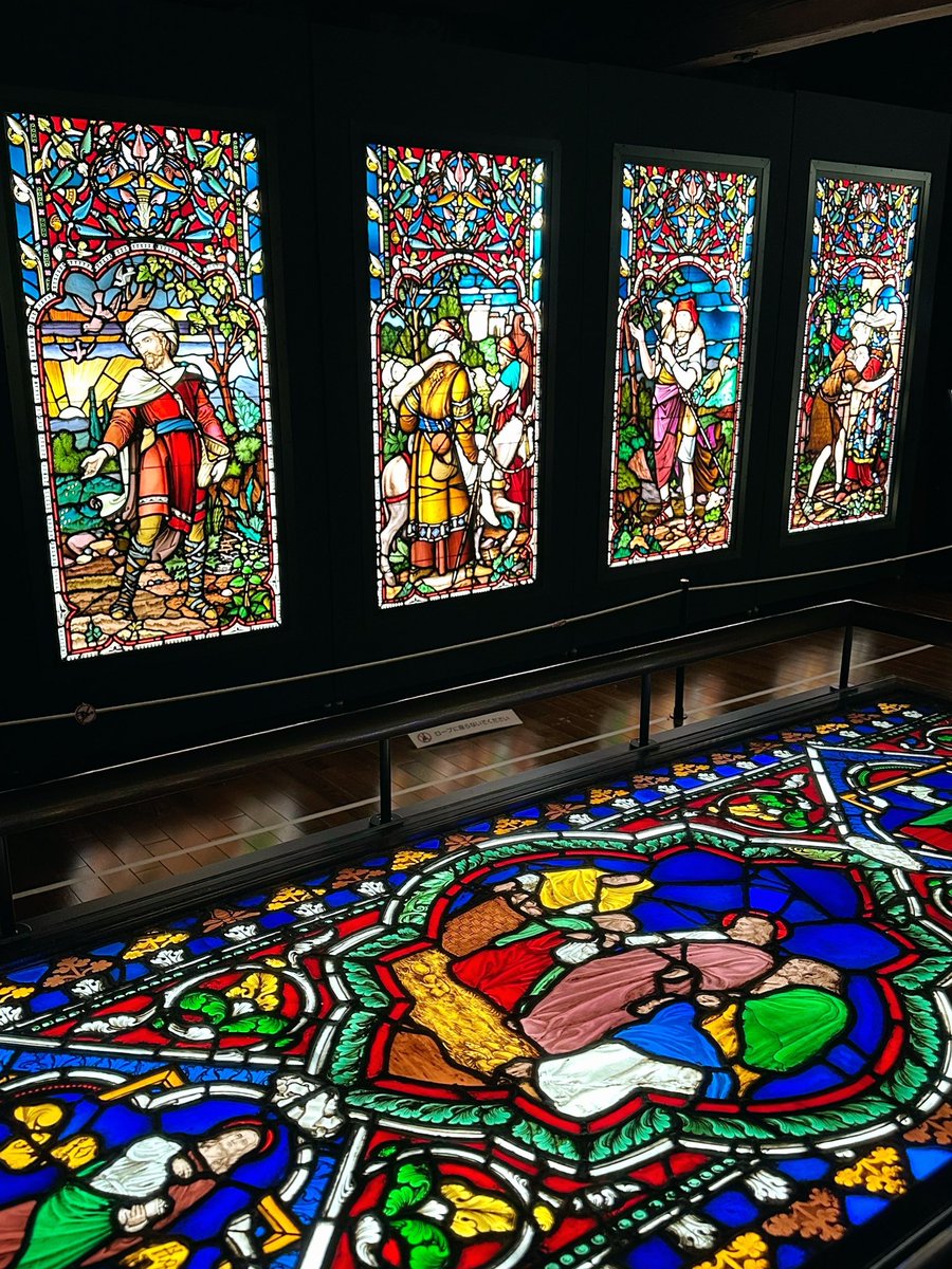 ステンドグラス　女性画 小樽のステンドグラス美術館が素敵だったという話をしたい、一枚一枚の