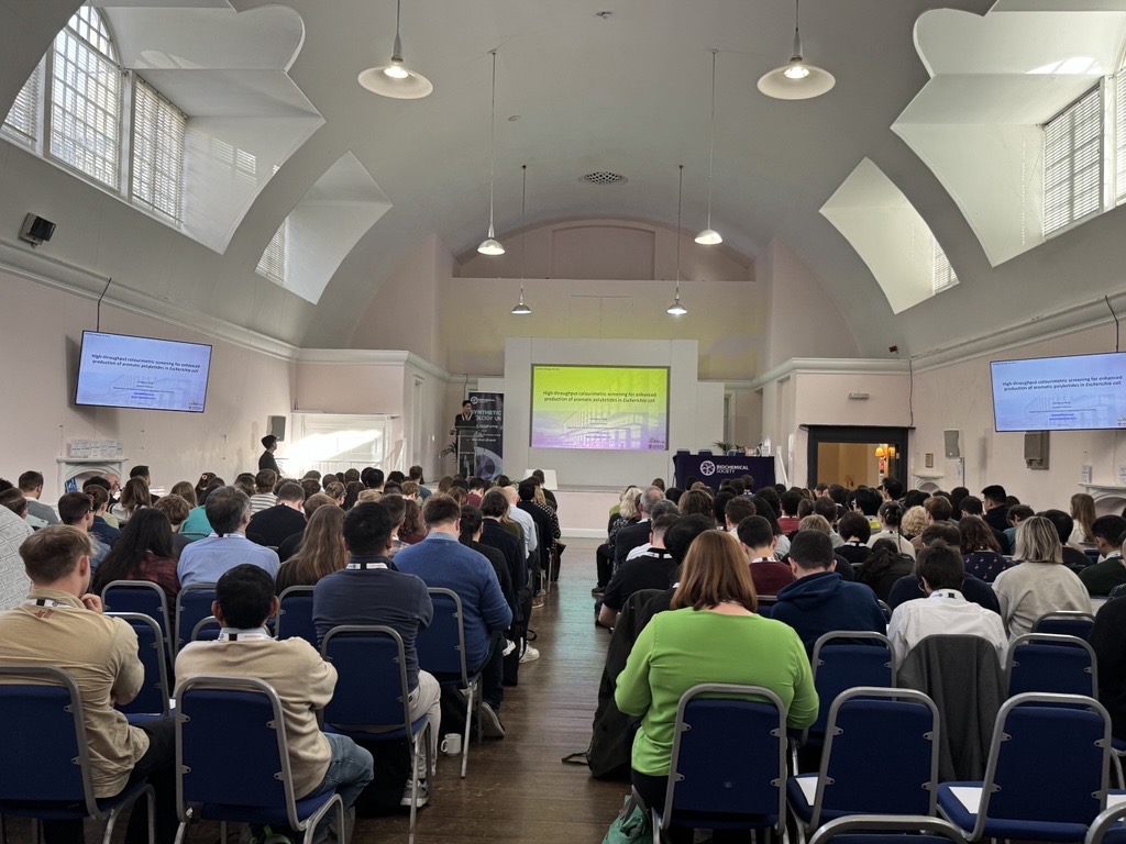 BiochemSoc's tweet photo. Last day of our Synthetic Biology Event with exciting final discussions and poster sessions. #BiochemEvent #SBUK25 https://t.co/ZI8vBPVe3p