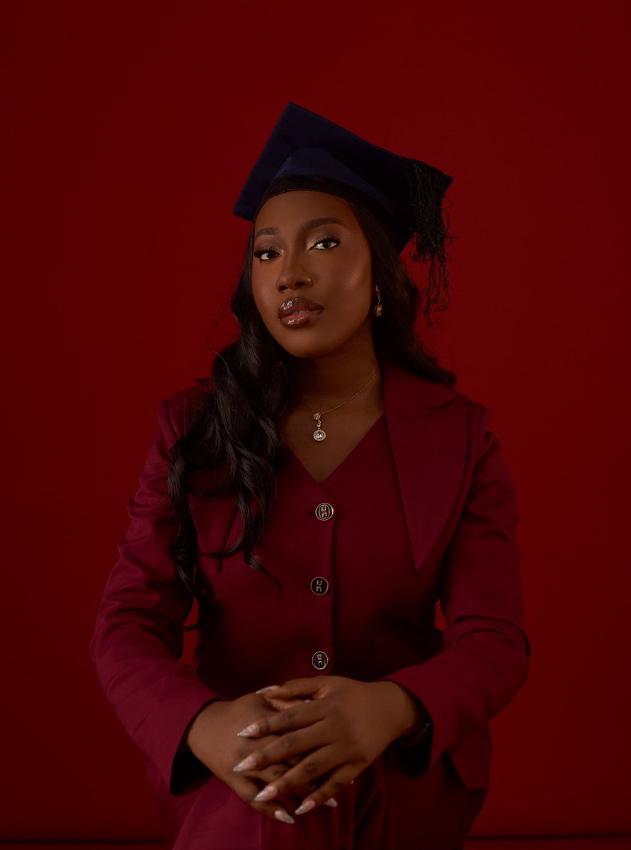 vilah_irl's tweet photo. LL.B FIRST CLASS (HONS)!
- Best Graduating Student for the Department of Jurisprudence and International Law

-  Recipient of:
• Justice Kayode Esho prize in Jurisprudence and Legal Theory
• Bola Ajibola Prize in Labour Law 
• Justice J.O. Ogunbiyi Prize in Jurisprudence https://t.co/Udyr76S3SU