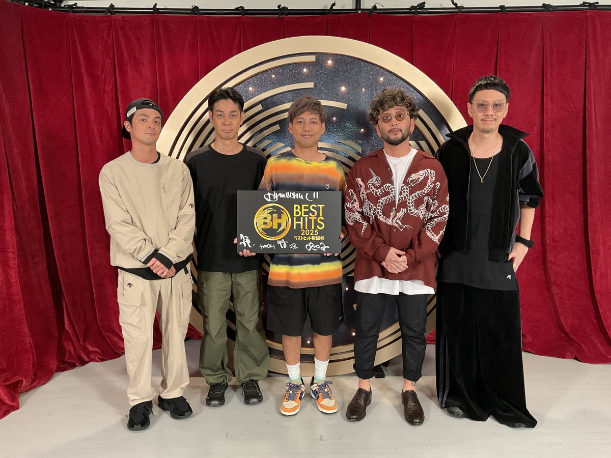 besthitskayosai's tweet image. ／
　ベストヒット歌謡祭2025放送中📺
＼

　ORANGE RANGEさん
　素敵なパフォーマンス
　ありがとうございました👏

感想は #ベストヒット歌謡祭 で💬

🕺ヒットダンスメドレー2025💃も
お楽しみに✨

#ORANGERANGE
#なめこ #モリゾーキッコロ
#まめっち #くちばっち (#たまごっち)
#タマ #NOVAうさぎ