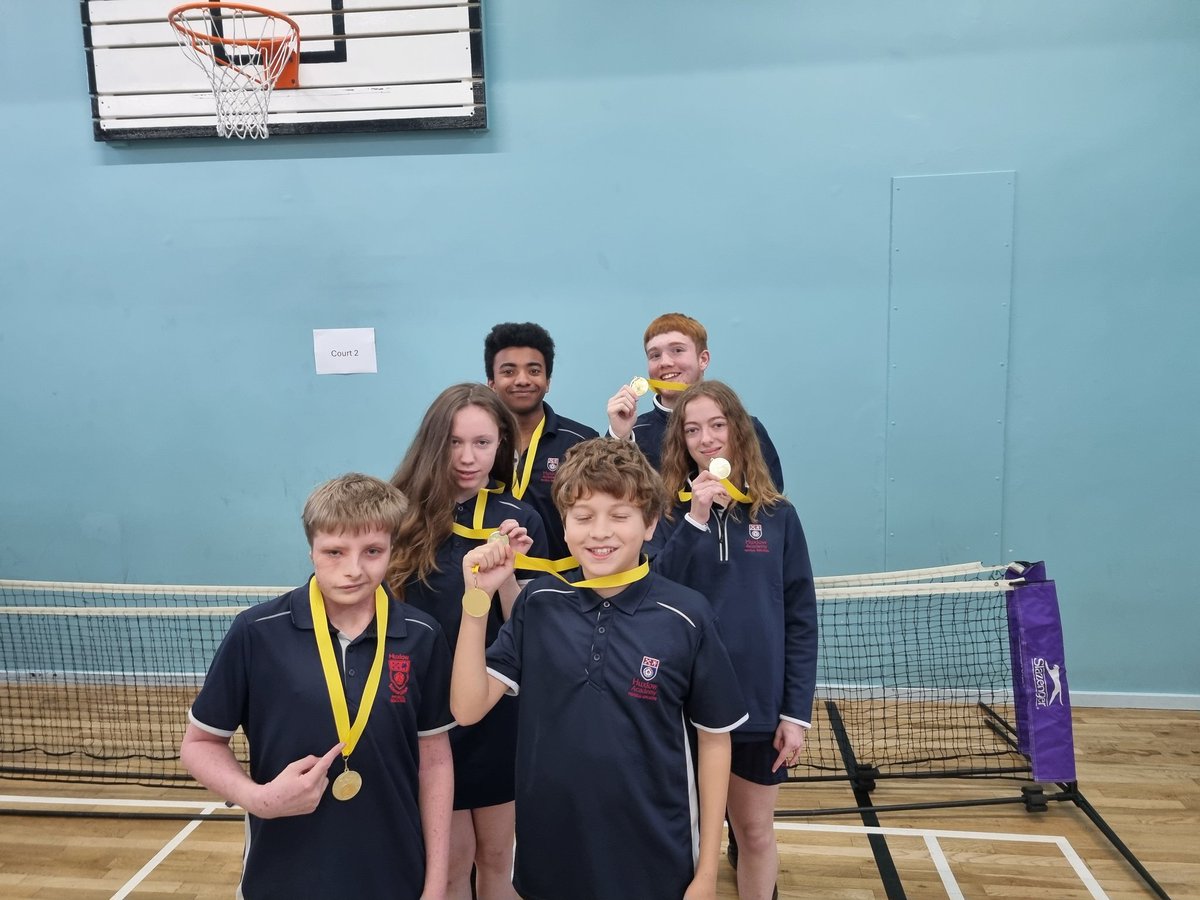 ⚠️ Huxlow Pride ⚠️ 
Amazing morning with our lovely young people playing inclusive sitting volleyball. 
Lots of fun, high quality team work and a gold medal too 🙌

Well done Team Huxlow